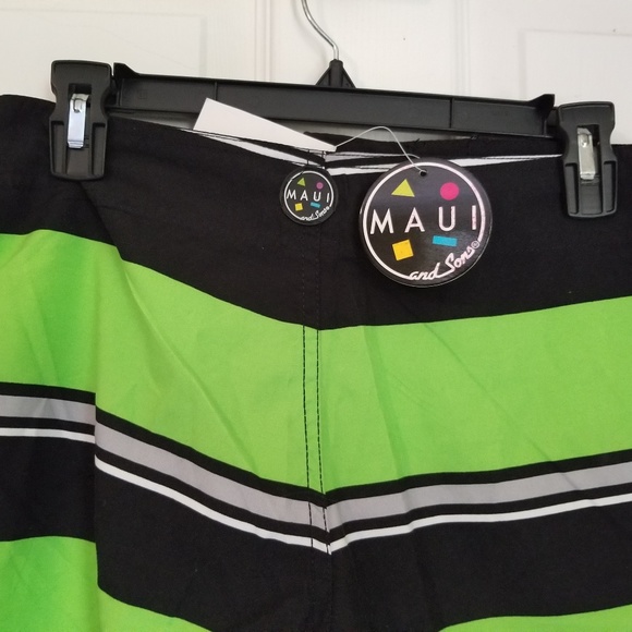 Maui & Sons Boy's Board Shorts NWT Size 14 - Picture 6 of 8
